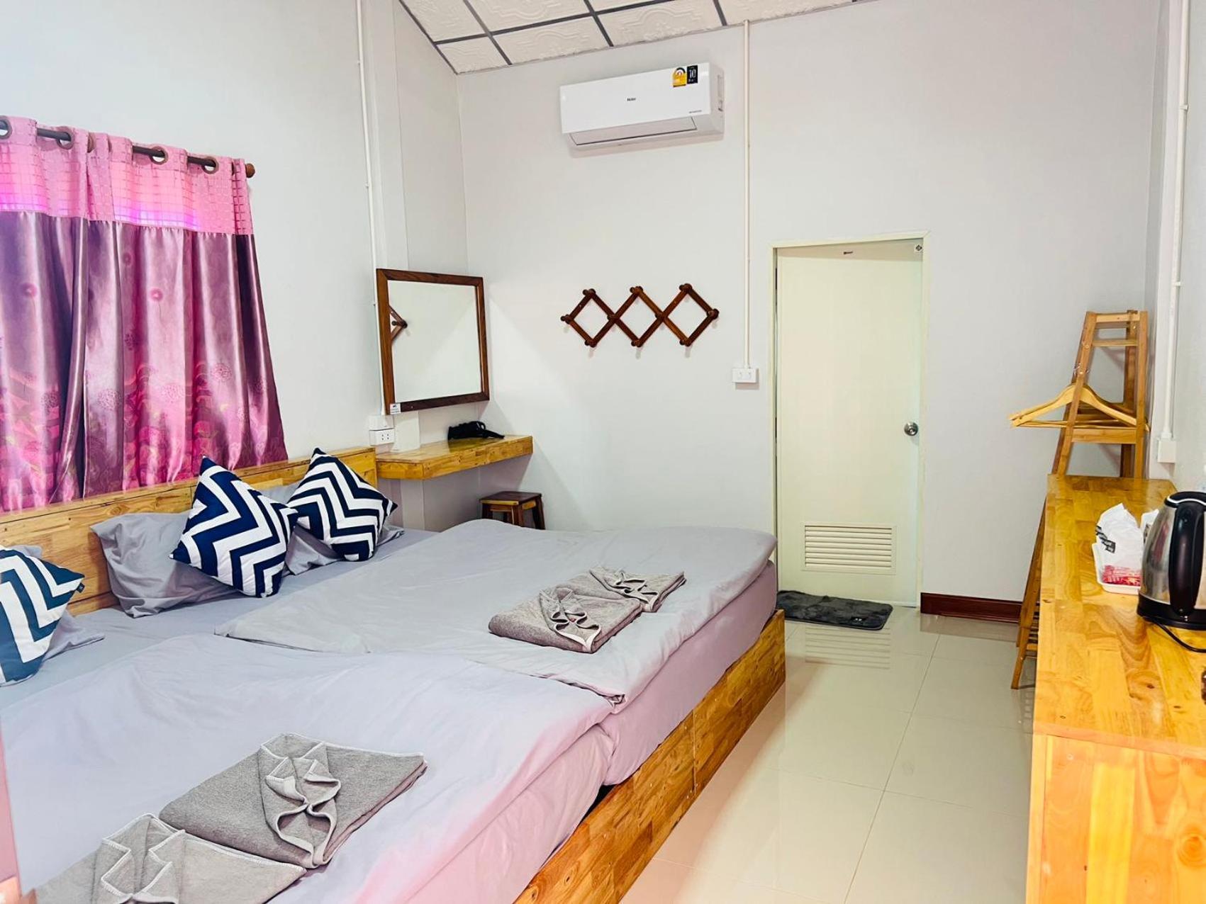 Lungwang Guest House Ban Rak Thai Zewnętrze zdjęcie