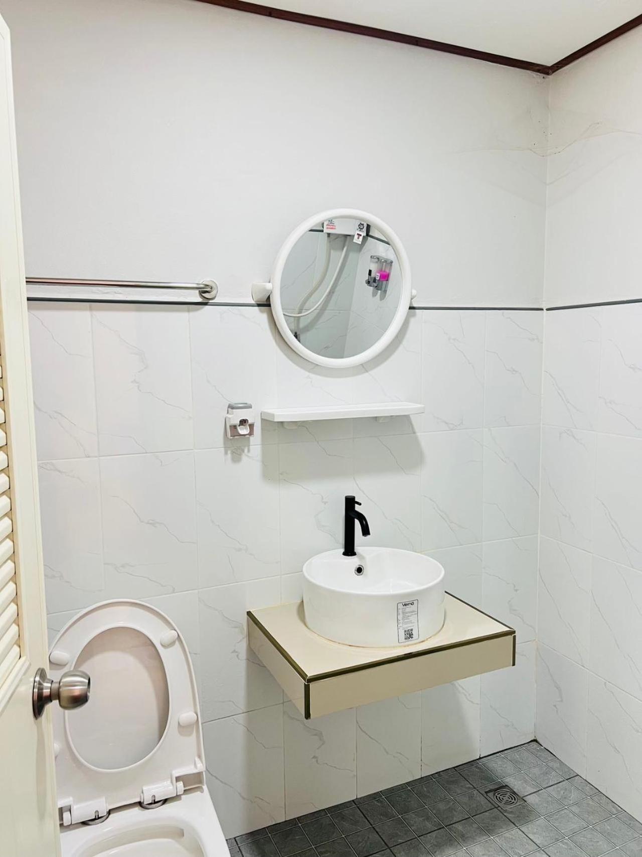 Lungwang Guest House Ban Rak Thai Zewnętrze zdjęcie