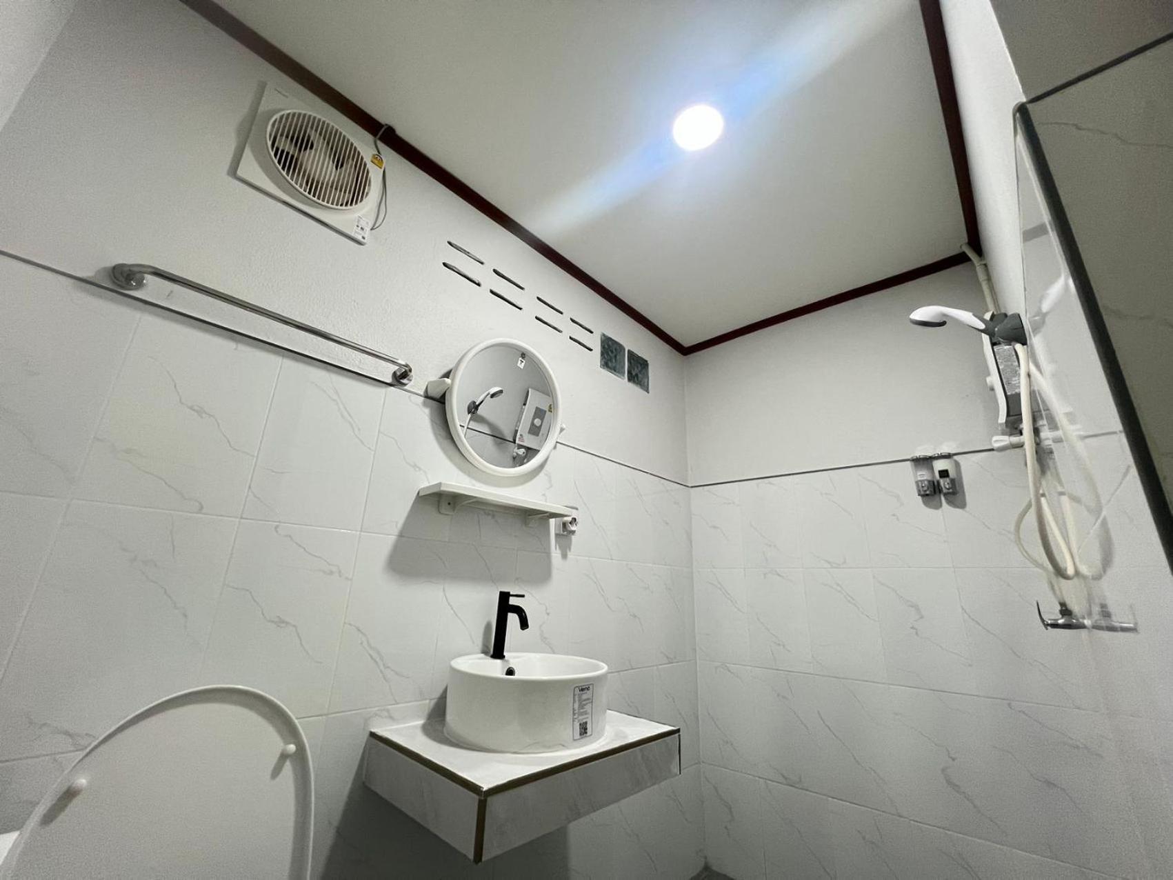 Lungwang Guest House Ban Rak Thai Zewnętrze zdjęcie